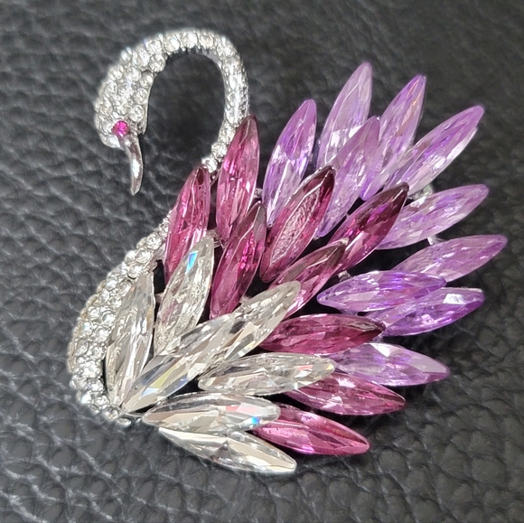 Jewelry - Swan Brooch, Lavender, Fuschia, & Clear Rhinestones- NWOT